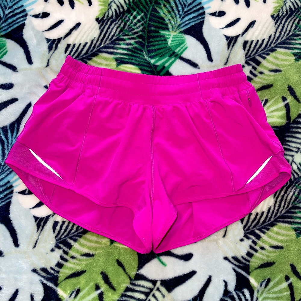 LULULEMON SHORTS